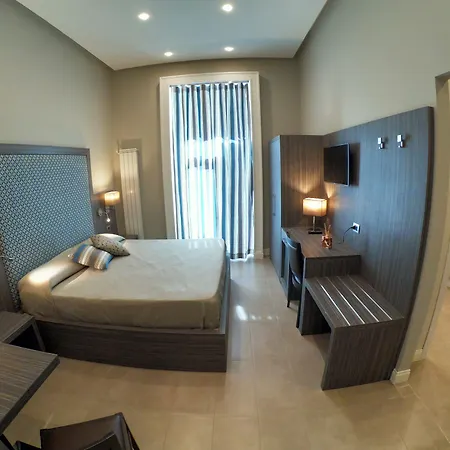 Hotel Ausonia-2